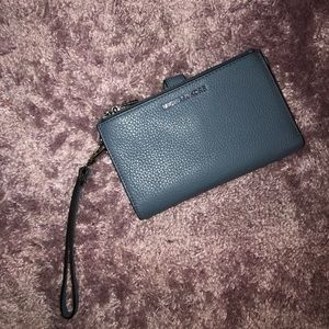 Michael Kors Adele Wallet